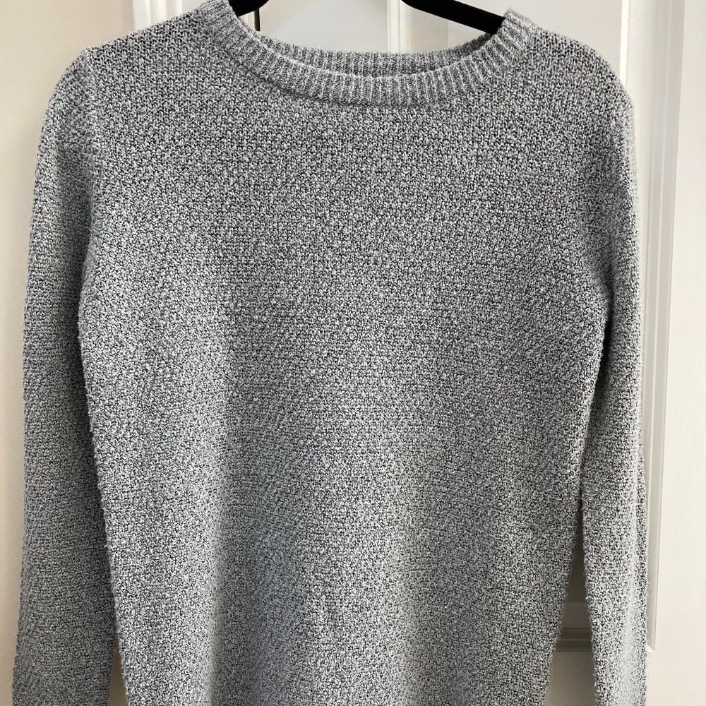 Pink Clover Gray knit pullover sweater